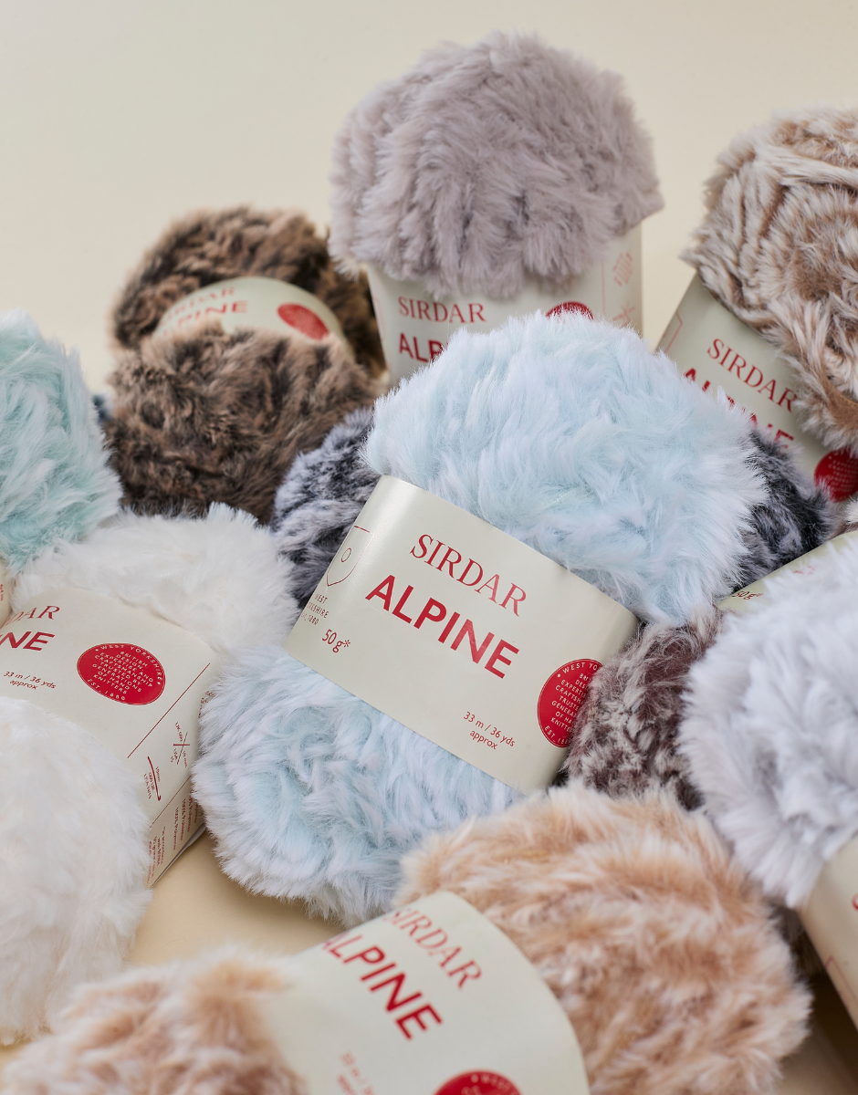Alpine | Faux Fur Effect Super Chunky Yarn | Sirdar