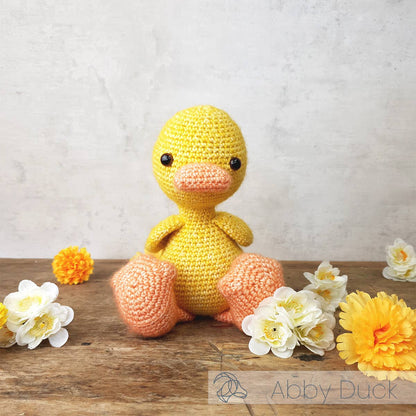 DIY Crochet Kit - Abby Duck | Blended Yarn | Amigurumi | 25 cm