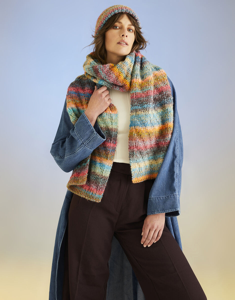 Sirdar Sea Breeze Hat & Scarf | Knitting Pattern 10710 | Chunky Weight
