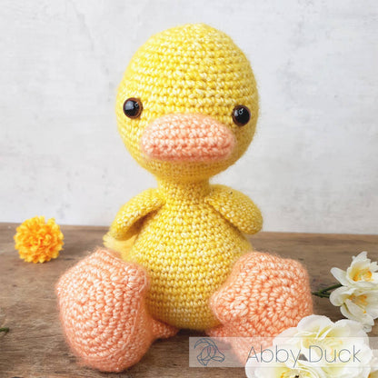 DIY Crochet Kit - Abby Duck | Blended Yarn | Amigurumi | 25 cm