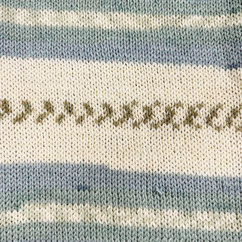 Head over Heals | 73% Superwash Wool, 25% Polyamide, 2% Polyester | Christmas Yarn