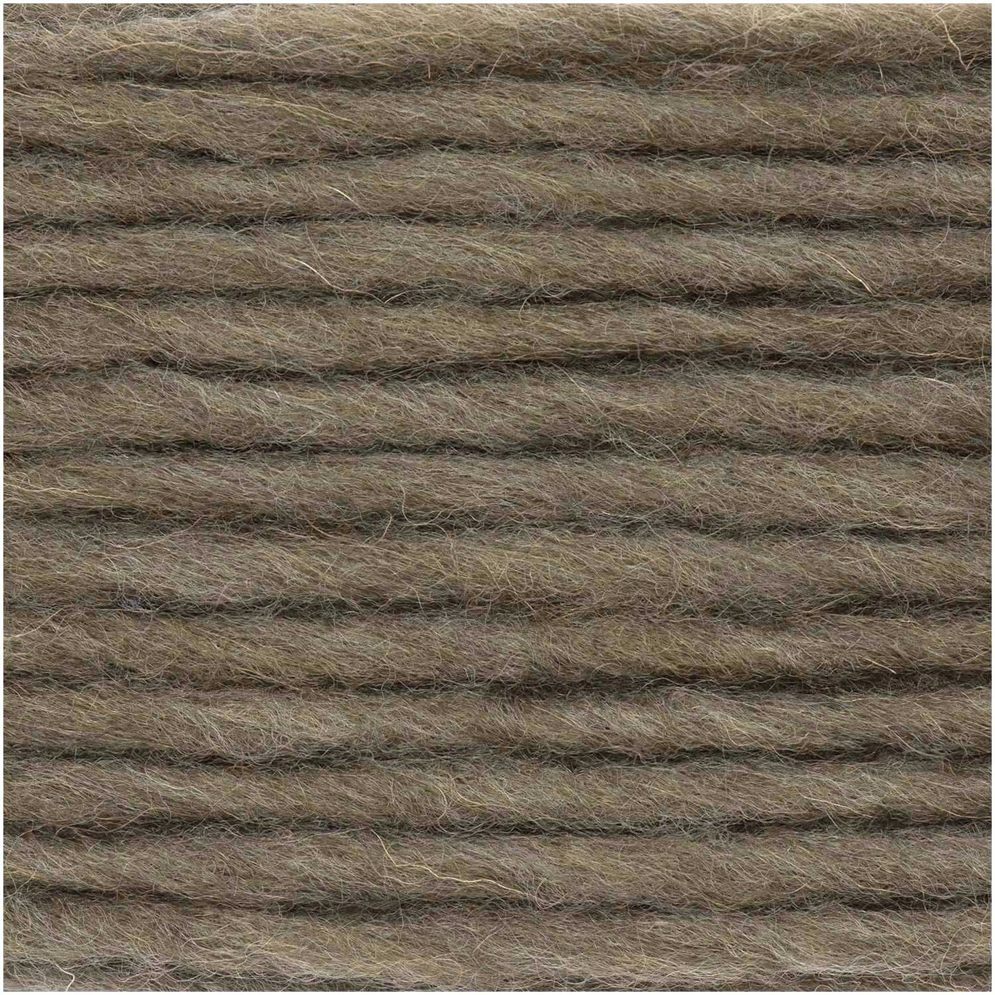 Essentials super chunky