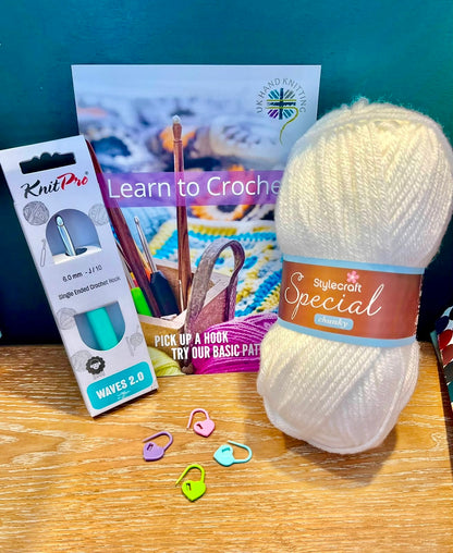 Stylecraft Learn to Crochet Set | Chunky Acrylic Yarn, Hook & Booklet | Beginner Kit