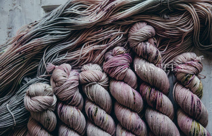 Urban Knit – Modern Nordic Patterns | Knitting Book | Leeni Hoimela