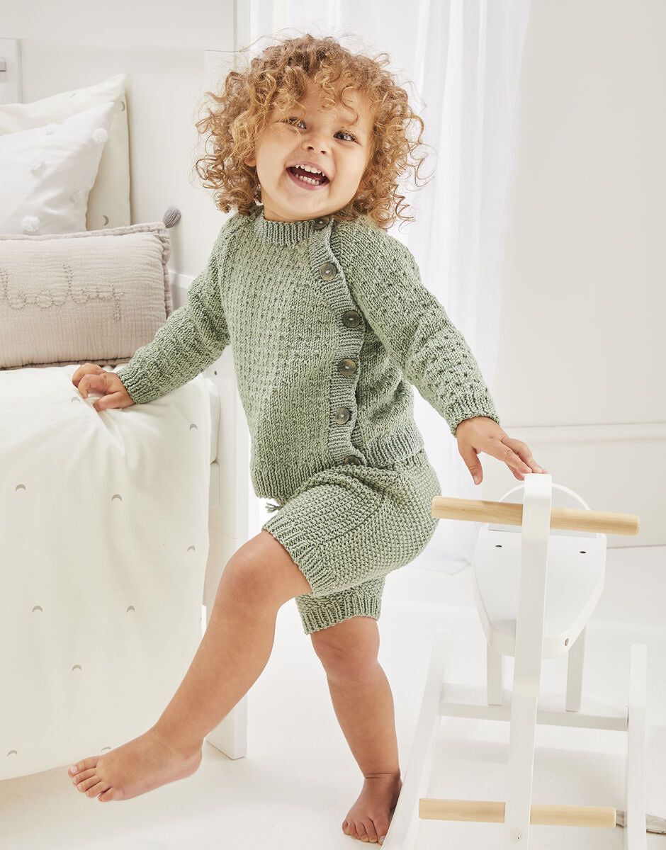 Snuggly Baby Naturals, Book 566