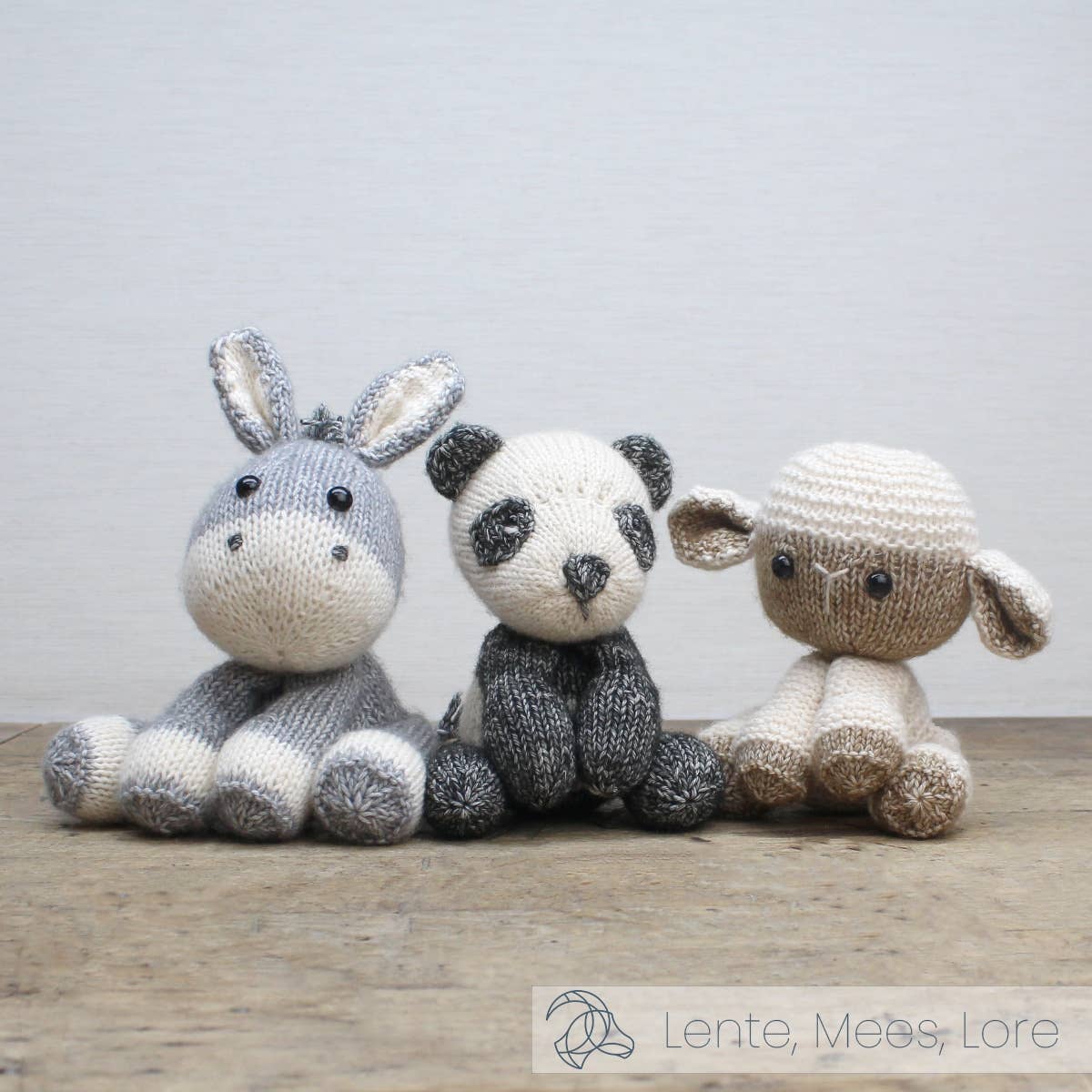 DIY Knitting Kit - Mees Panda | Blended Yarn | Knitted Toy | 20 cm