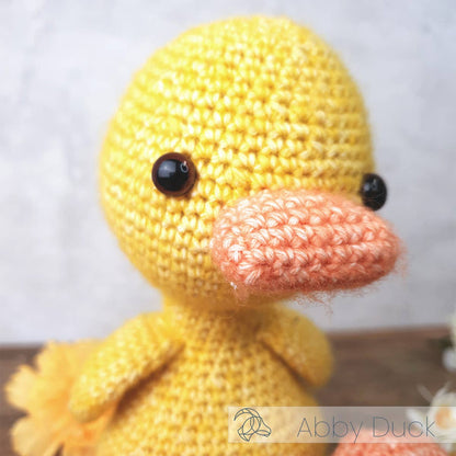 DIY Crochet Kit - Abby Duck | Blended Yarn | Amigurumi | 25 cm