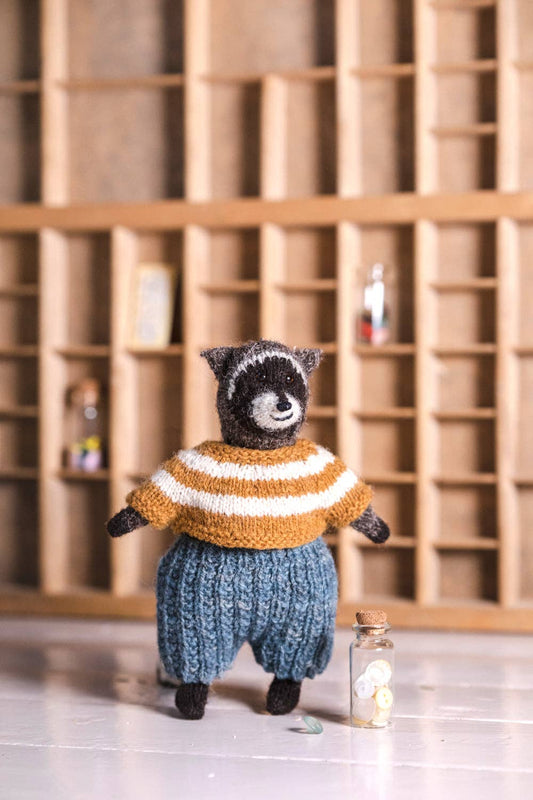 Mouche & Friends, seamless toys to knit and love